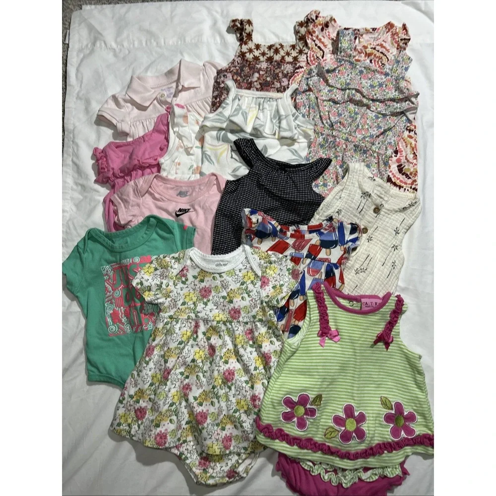 Baby Girl 6-9 Mo Lot Of 15 Summer Little Me Nike Carters Gap Ralph Lauren B146